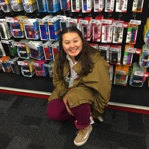 Meet your Posher, Vanessa